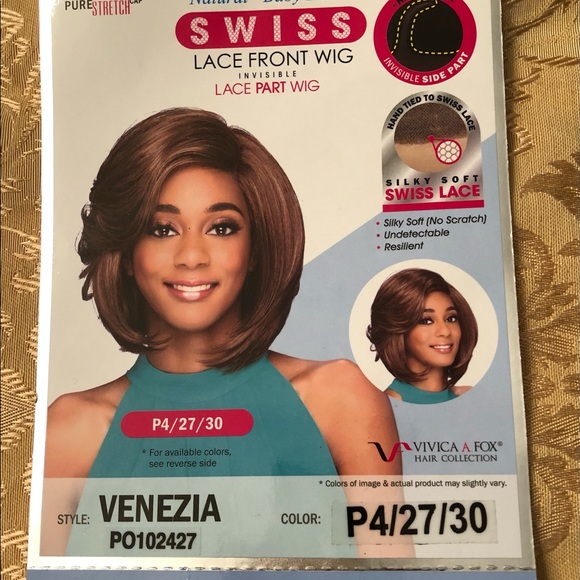 Vivica A. Fox Lace Part Wig Venezia - Picture 3 of 8